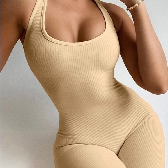 Stylish Beige Jumpsuit - Picture 4 of 6